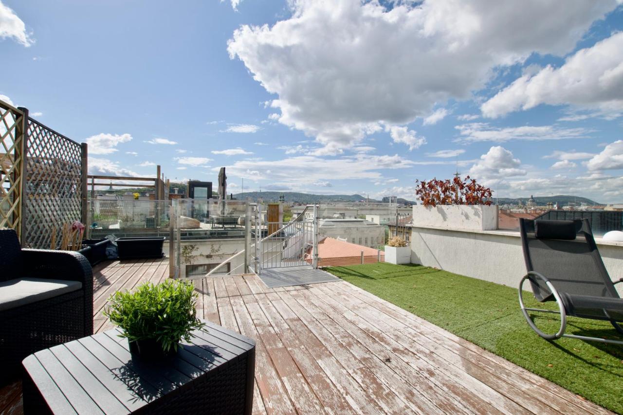 Penthouse Apartment By Hi5 -At The Top Of ブダペスト エクステリア 写真