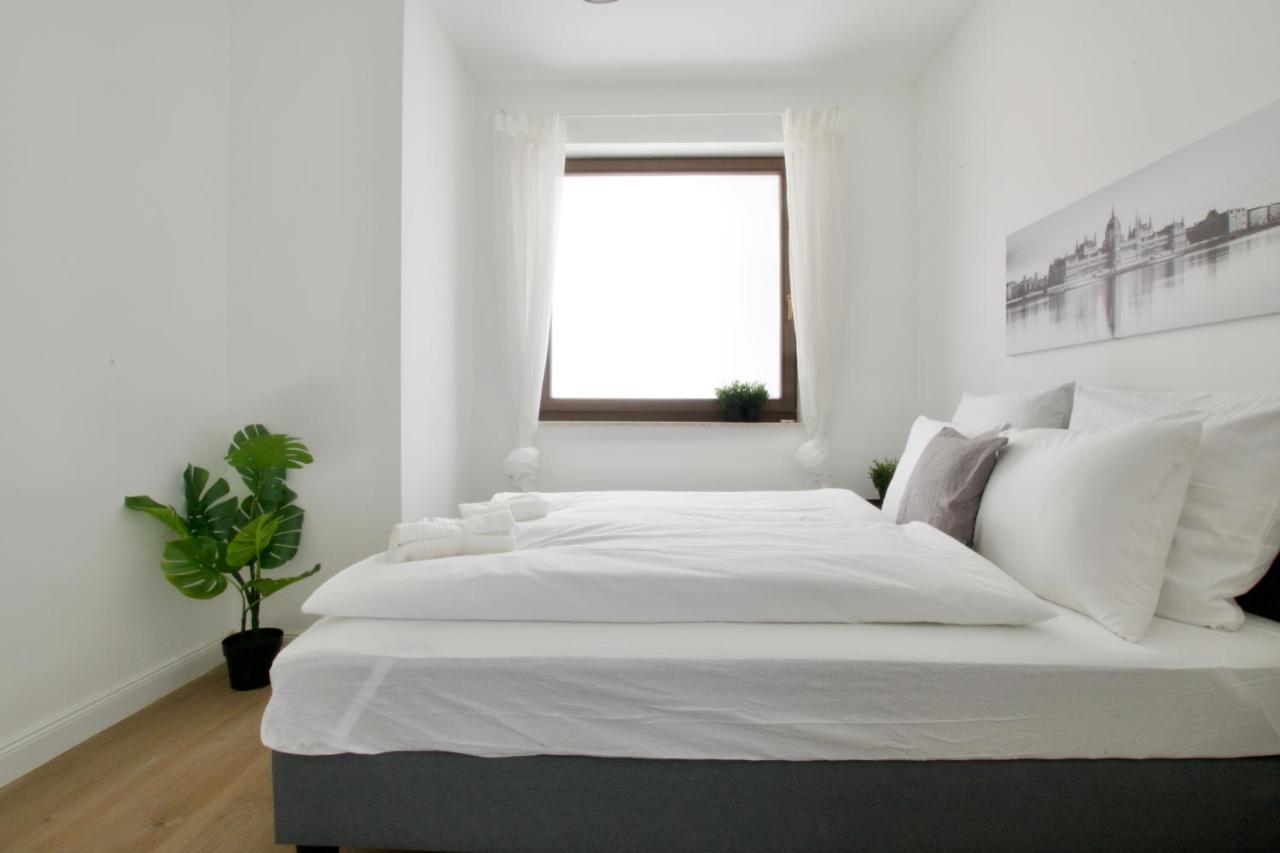 Penthouse Apartment By Hi5 -At The Top Of ブダペスト エクステリア 写真