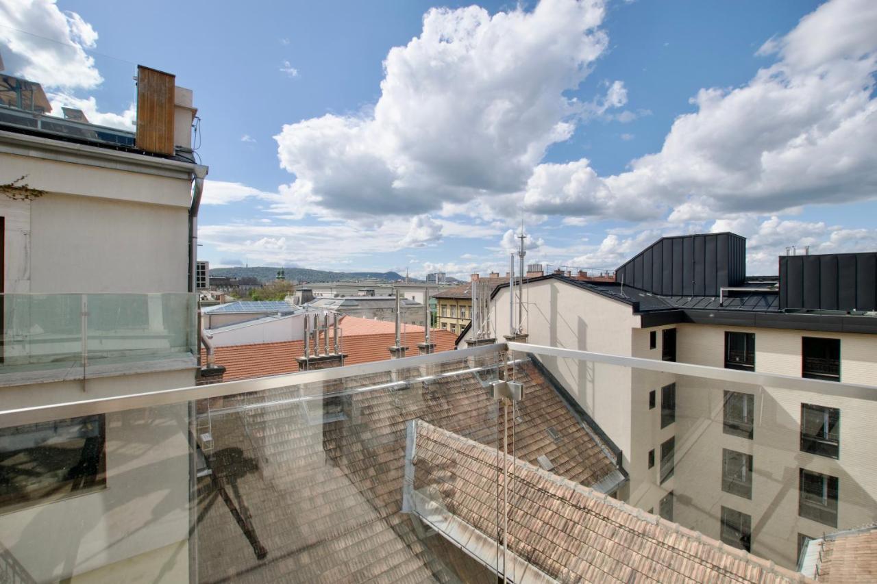 Penthouse Apartment By Hi5 -At The Top Of ブダペスト エクステリア 写真