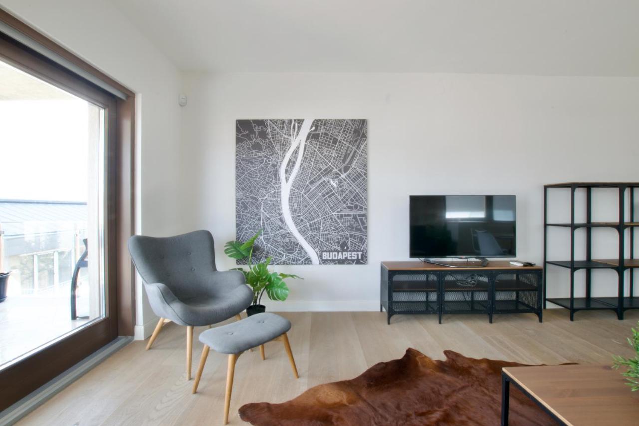 Penthouse Apartment By Hi5 -At The Top Of ブダペスト エクステリア 写真